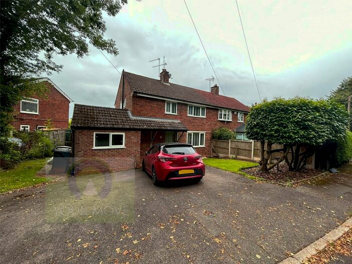 3 Bedroom Semi-Detached House For Sale In The Park, Redditch, Worcestershire, B97