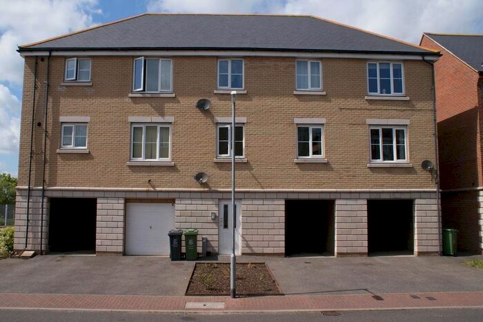 2 Bedroom Flat To Rent In Bright Close, Great Yarmouth NR31