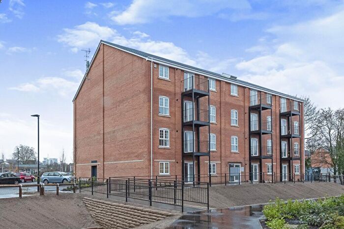 2 Bedroom Flat To Rent In Houghton Way, IP33