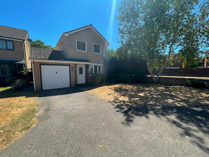 3 Bedroom House To Rent In Portesham Gardens, Bournemouth, BH9