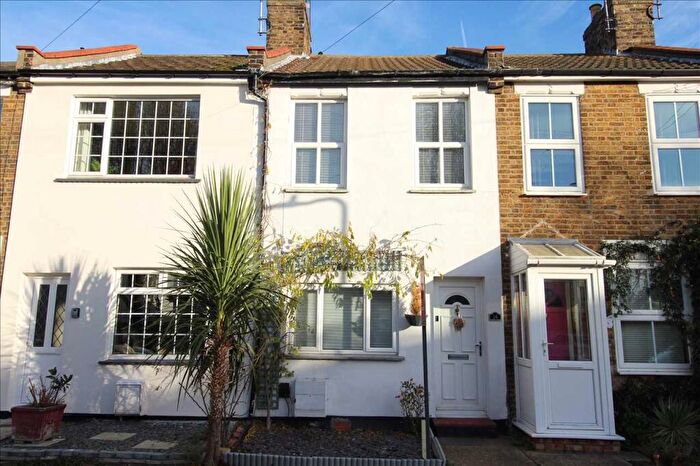 2 Bedroom Terraced House For Sale In Thorpe Bay, SS1
