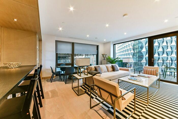 3 Bedroom Apartment To Rent In Legacy Building, Embassy Gardens, London, SW11