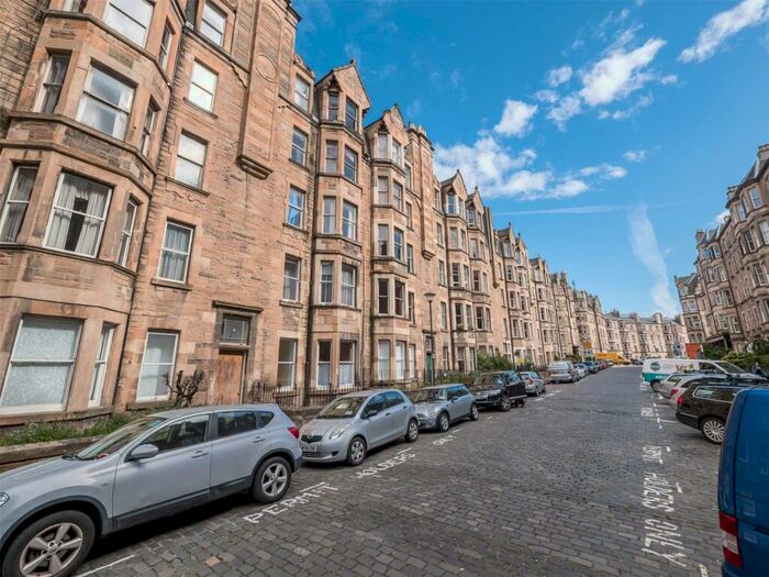 1 Bedroom Flat To Rent In Bruntsfield Avenue, Edinburgh, EH10