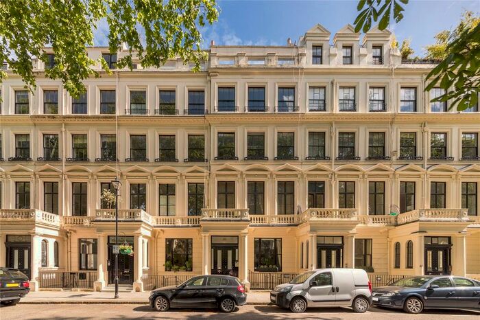 3 Bedroom Flat To Rent In Cleveland Square, London, W2