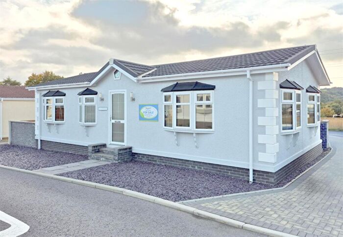 2 Bedroom Park Home For Sale In Pont Pentre Parc, Upper Boat, Pontypridd, CF37