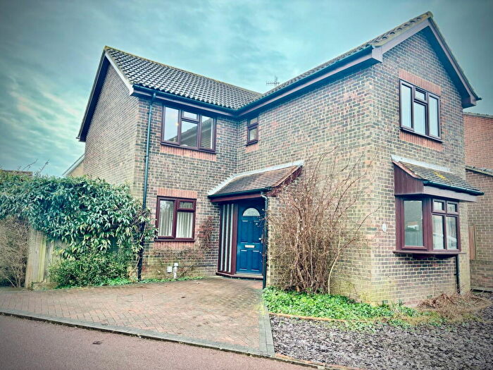 4 Bedroom Detached House To Rent In Purbeck Close, Eastbourne, BN23