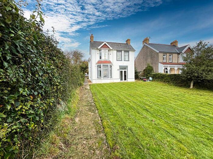 4 Bedroom Detached House For Sale In The Gables, Gileston, The Vale Of Glamorgan, CF62