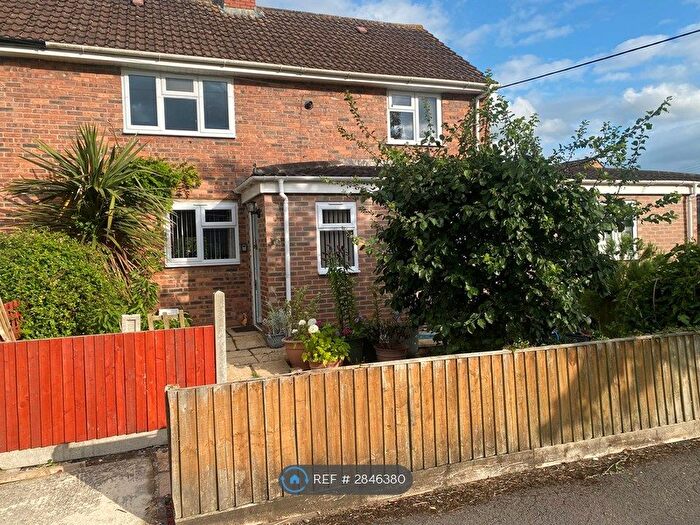 1 Bedroom Flat To Rent In Victoria Drive, Eastington, Stonehouse, GL10