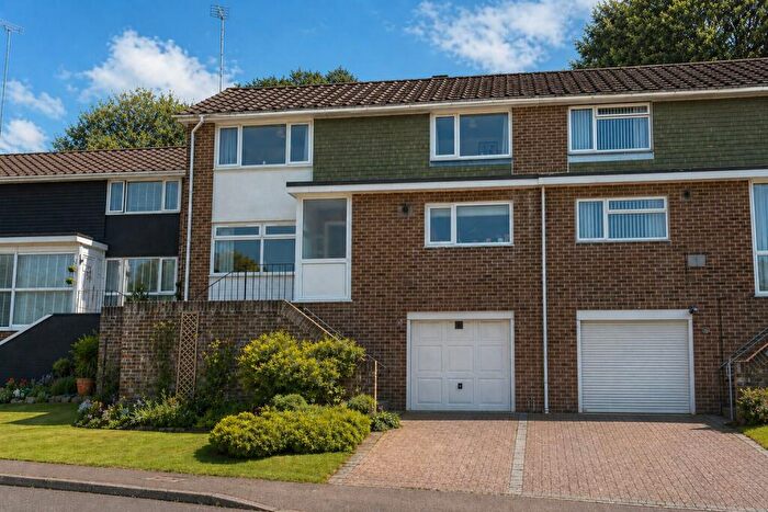 4 Bedroom Semi-Detached House For Sale In Brambley Crescent, Folkestone, Kent, CT20