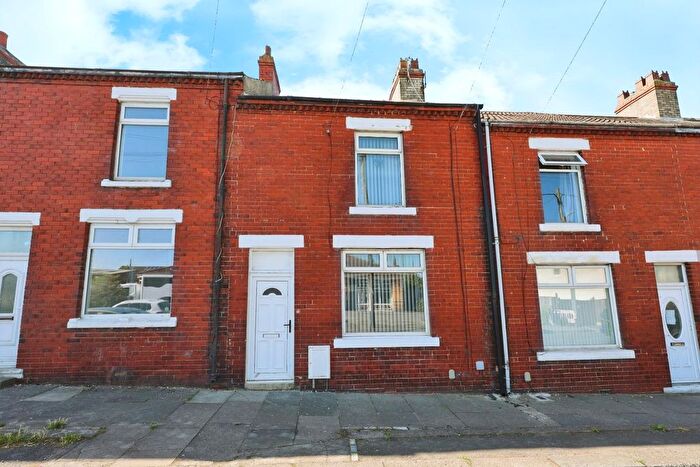 2 Bedroom Terraced House For Sale In Collingwood Street, Coundon, DL14