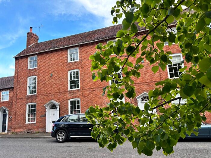 4 Bedroom House To Rent In Cadogan House, High Street, Feckenham, B96