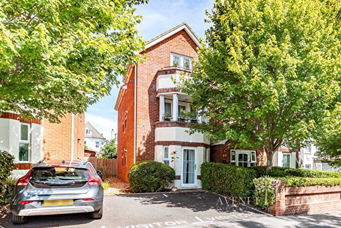 2 Bedroom Flat For Sale In Mercury Lodge, Florence Road, Bournemouth, Bournemouth Christchurch Poole, BH5