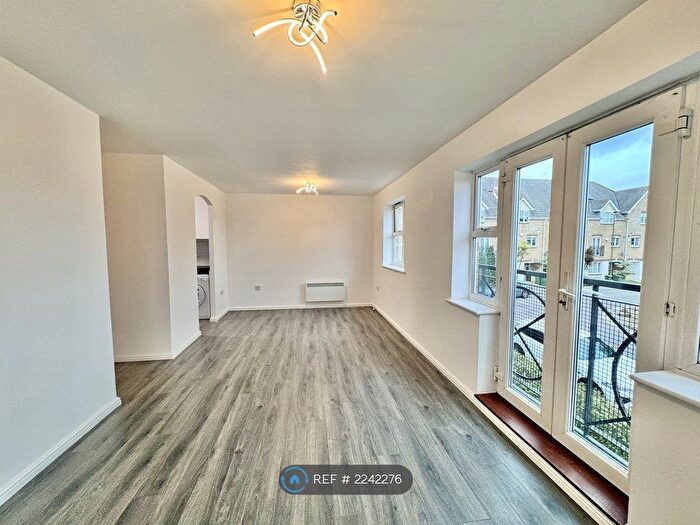 2 Bedroom Flat To Rent In Battery Road, London, SE28