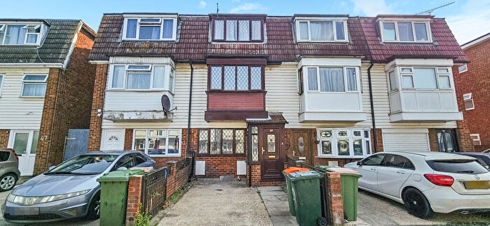 4 Bedroom Terraced House To Rent In Young Road, London, E16