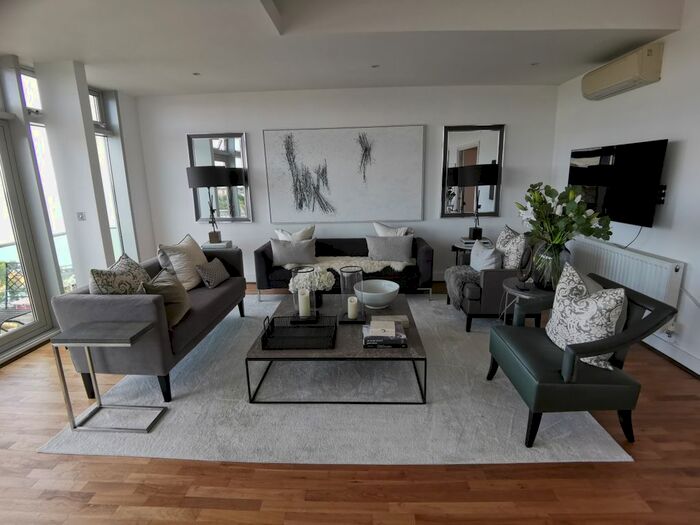 3 Bedroom Flat To Rent In Church Road, Southend-On-Sea, SS1