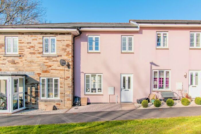 2 Bedroom Terraced House To Rent In Carlton Way, Liskeard, PL14