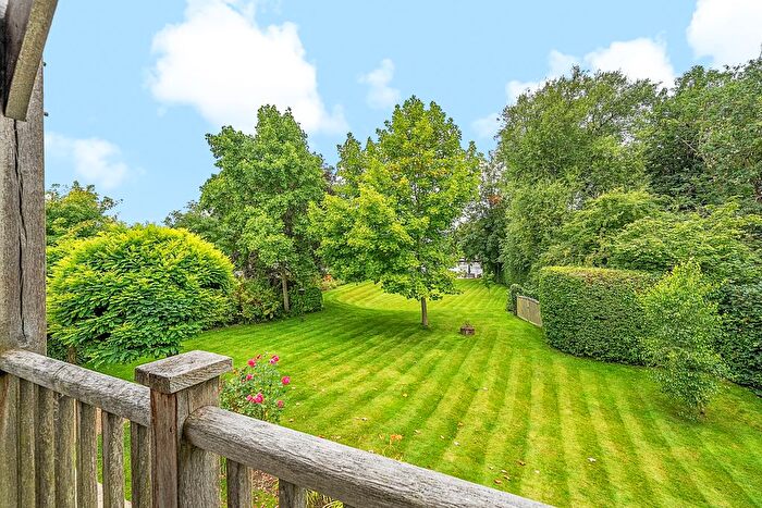 2 Bedroom End Of Terrace House For Sale In Remenham Row, Wargrave Road, Henley-On-Thames, Berkshire, RG9