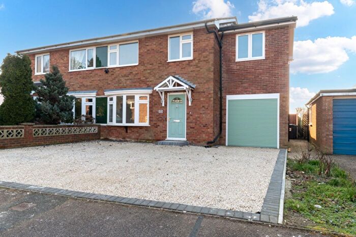 4 Bedroom Semi-Detached House For Sale In Peasecroft, Cottered, SG9