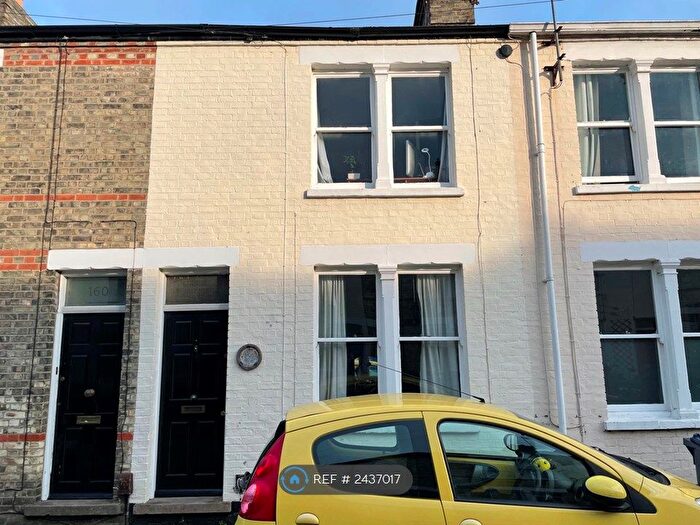 5 Bedroom End Of Terrace House To Rent In Thoday Street, Cambridge, CB1