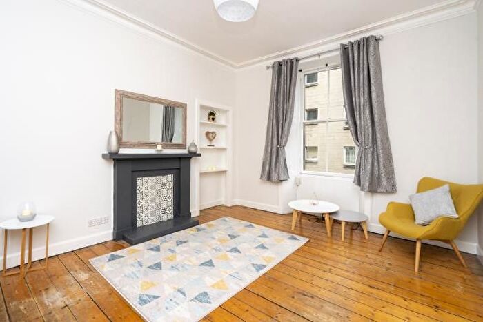 1 Bedroom Flat To Rent In Pirrie Street, Edinburgh, EH6