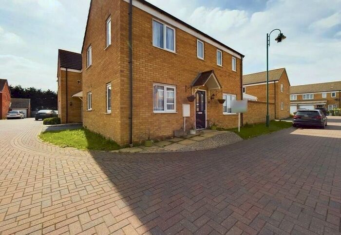 3 Bedroom Detached House To Rent In Saxonbury Way, Peterborough, PE2