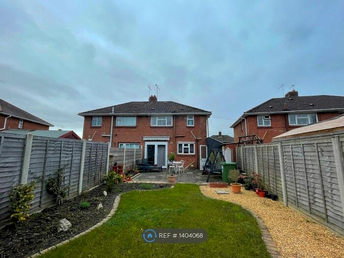 2 Bedroom Semi-Detached House To Rent In Kitchener Crescent, Poole, BH17