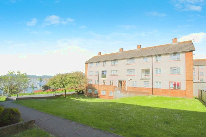 2 Bedroom Maisonette To Rent In Chapelhay Heights, Weymouth, Dorset, DT4