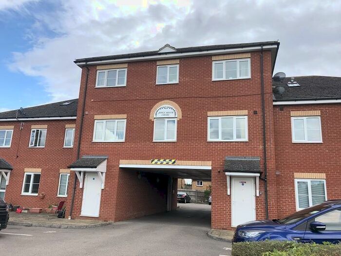 2 Bedroom Flat To Rent In Joyce Silver Court, Addington Road, Irthlingborough, Wellingborough, Northamptonshire., NN9