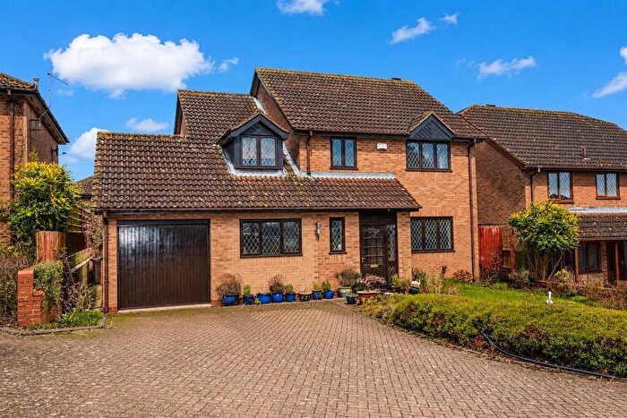 4 Bedroom Detached House To Rent In Tanfield Lane, Rushmere, NN1