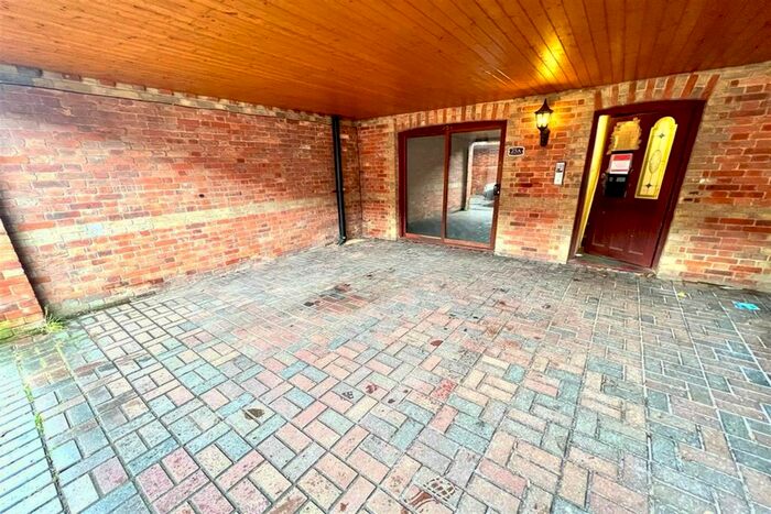 2 Bedroom Flat To Rent In Northam Road, Southampton, SO14