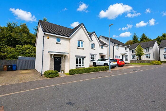 3 Bedroom Detached House For Sale In Kingfisher Avenue, Alexandria, G83
