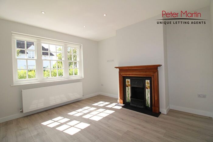 2 Bedroom Terraced House To Rent In Willifield Way, Hampstead Garden Suburb, NW11