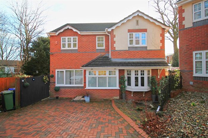 5 Bedroom Detached House For Sale In Laureate Way, Denton, Manchester, M34