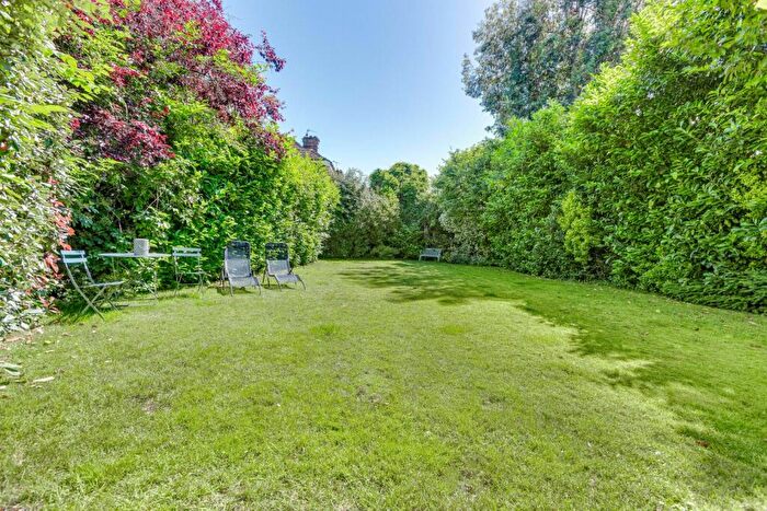 6 Bedroom Detached House To Rent In Sheen Lane, East Sheen, SW14