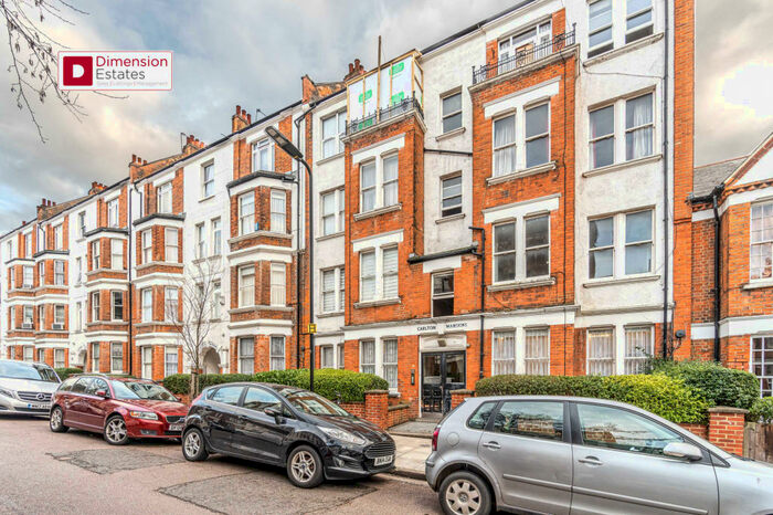2 Bedroom Flat To Rent In Holmleigh Road, Stokenewington, North London, N16
