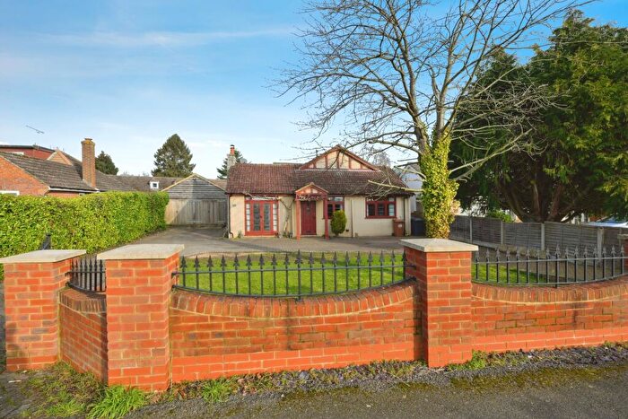 5 Bedroom Detached Bungalow For Sale In Wengeo Lane, Ware, SG12