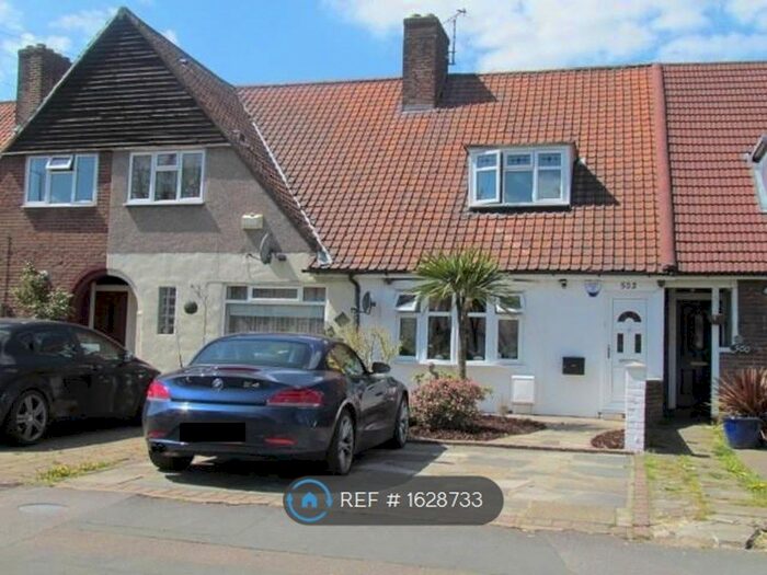 2 Bedroom Terraced House To Rent In Valence Avenue, Dagenham, RM8