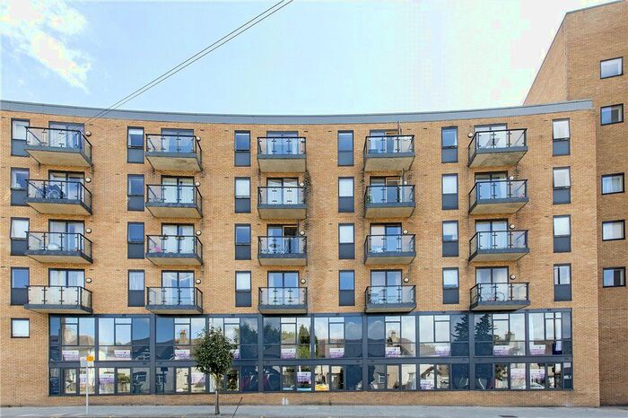 1 Bedroom Flat To Rent In Durnsford Road, London, SW19