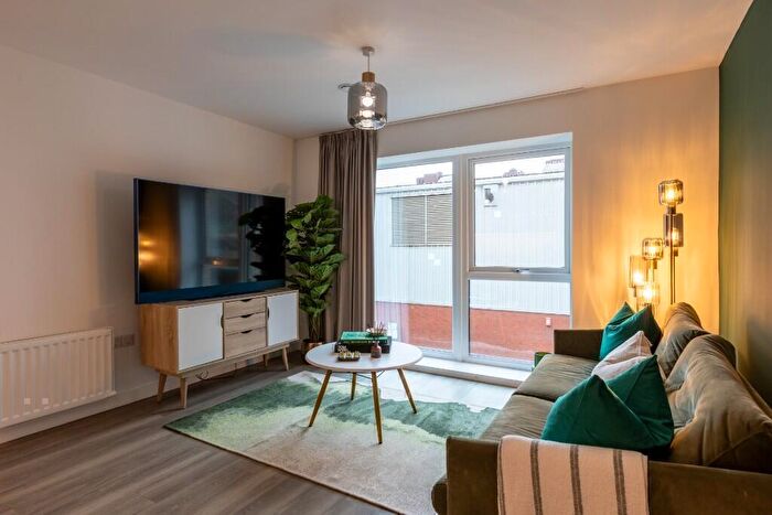 2 Bedroom Flat To Rent In Flat, Sherborne Street, Birmingham, B16