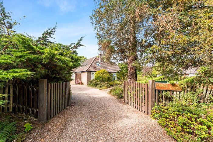 5 Bedroom Detached House For Sale In Forest Road, Hale ***Video Tour***, SP6