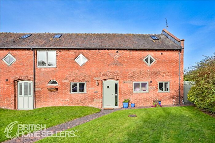 5 Bedroom Garage / Parking For Sale In High Offley, Stafford, Staffordshire, ST20