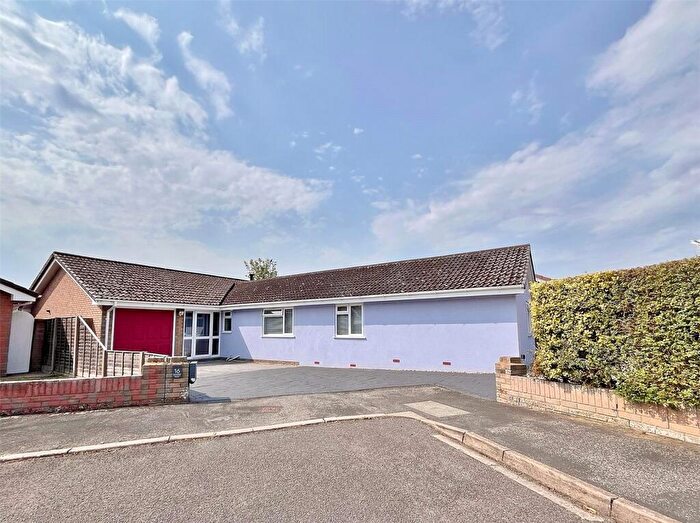 3 Bedroom Bungalow For Sale In Fairwood Road, Verwood, Dorset, BH31