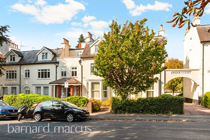 2 Bedroom Flat To Rent In Cedar Road, Sutton, SM2