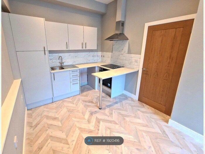 1 Bedroom Flat To Rent In Marlowes, Hemel Hempstead, HP1