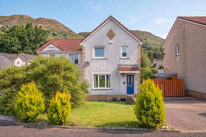 3 Bedroom Semi-Detached House For Sale In Willison Crescent, Tillicoultry, FK13