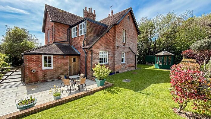 4 Bedroom Detached House To Rent In Hawkhurst Lane, Waldron, TN21