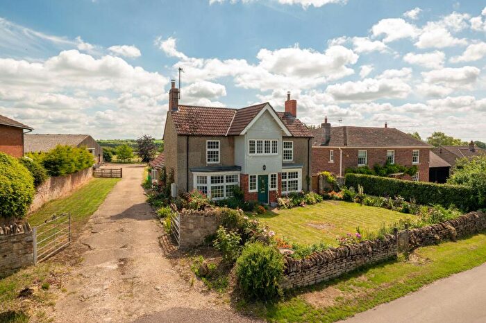 4 Bedroom Detached House For Sale In Moor End Road, Radwell, MK43