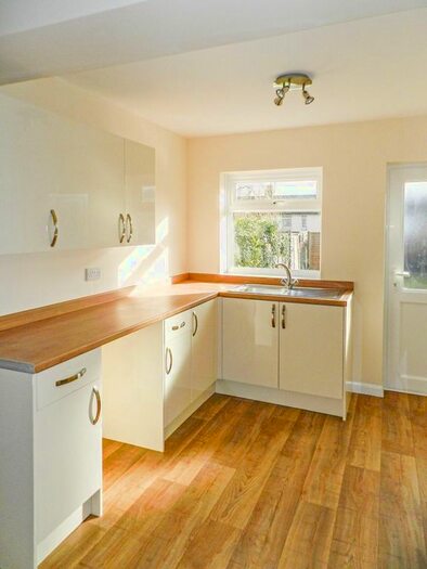 2 Bedroom Terraced House To Rent In Stratton Close, Cosham, Portsmouth, PO6