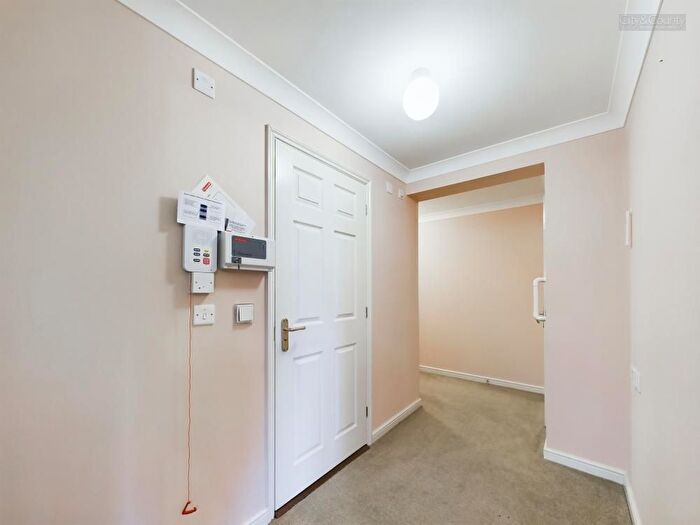 1 Bedroom Flat For Sale In Hedda Drive, Hampton Hargate, Peterborough, PE7