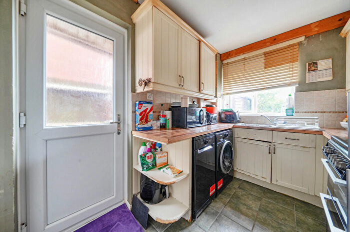 3 Bedroom End Of Terrace House For Sale In Downview Road, Yapton, Arundel, BN18